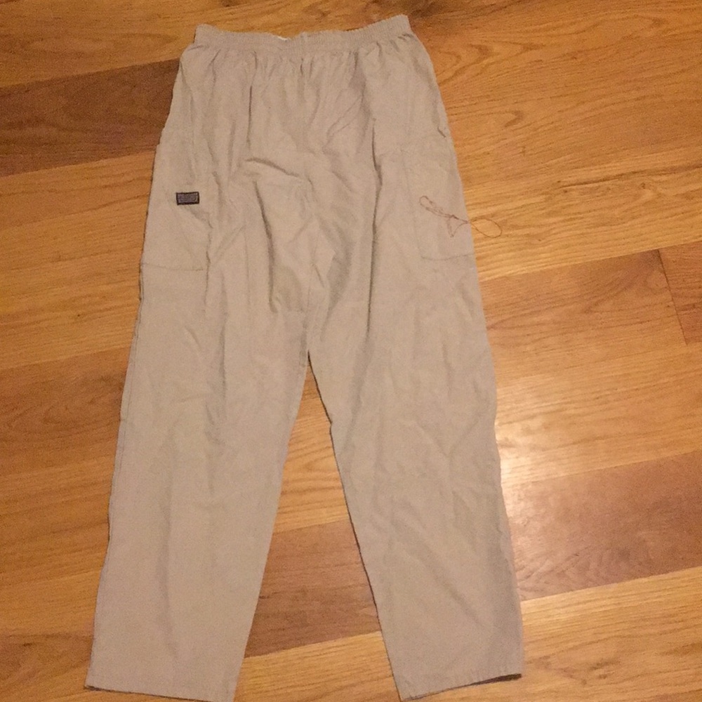 Medium sized Khakis fits a size 5